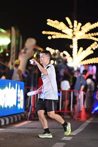 BIB: 
                            <button type="button" onclick="openModal(23560769)" class="btn btn-primary btn-sm float-right btn-popup" data-toggle="modal" data-target=".modal-high-quality">
                        <i class="fas fa-shopping-cart"></i> Add to Cart
                    </button>
                                            <button type="button" onclick="isThisMe(23560769, true)" class="btn btn-success btn-sm float-right btn-popup btn-isme hidden" data-toggle="tooltip" data-placement="bottom" title="นี่คือรูปของคุณใช่ไหม คลิกที่นี่เพื่อเอาเข้าอัลบั้ม">
                        <i class="fas fa-plus"></i> Add to album
                    </button>
                    <button type="button" onclick="isThisMe(23560769, false)" class="btn btn-warning btn-sm float-right btn-popup btn-isnotme hidden">
                        <i class="fas fa-ban"></i> Remove from album
                    </button>